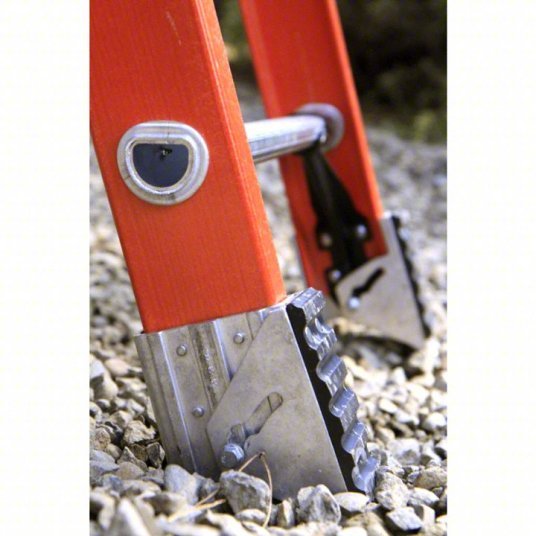 Werner D6224-2 Extension Ladder 24 ft Industry Ladder Size, 21 ft Extended Ladder Ht, D-Rung, 52 lb Net Wt