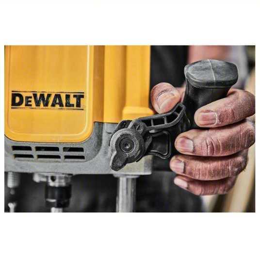 Dewalt DWE625 Router Full-Size, Plunge Base, 3 hp, Variable Speed, 22,000 RPM, 1/4 in, 1/2 in Collet