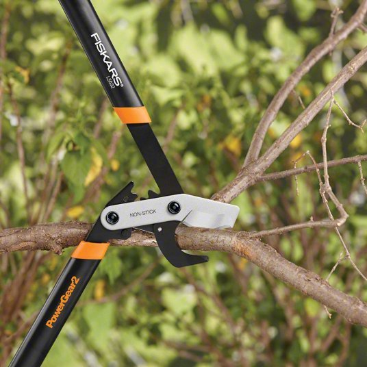 Fiskars 1066545 Lopper 2 3/4 in Blade Lg, 32 in Overall Lg, 2 in, Steel, Aluminum, Includes Cushioned Grip