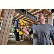 Dewalt DCN21PLM1 20V MAX XR Lithium-Ion Cordless 2-Speed 21° Plastic Collated Framing Nailer Kit