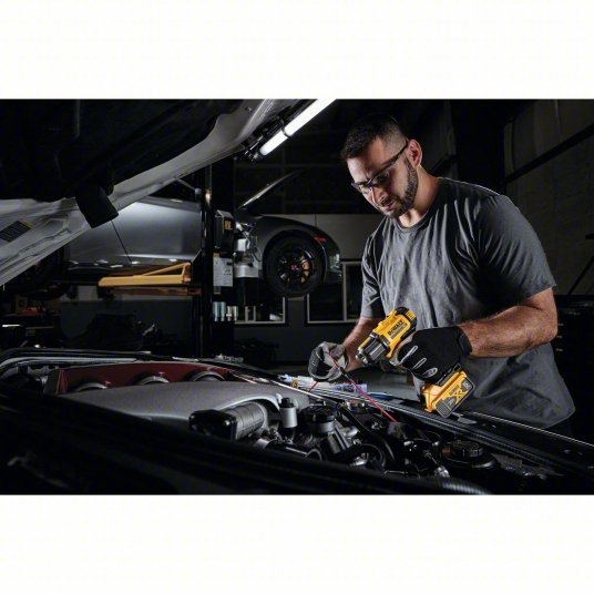 DeWalt DCE530B Heat Gun 20V DC, 500° to 750° F, 6.7 cfm Air Volume