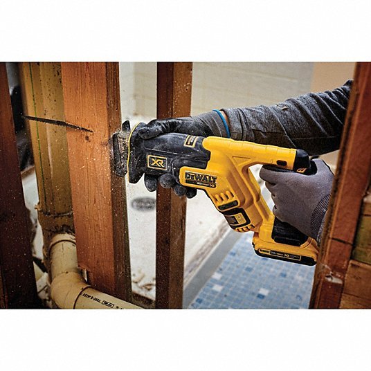 DeWalt DCS367B Cordless ReciprocatIng Saw, Straight, 20V
