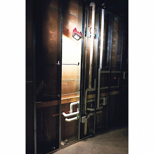 Milwaukee 2364-20 Work Light M12™, Work Light, 1,000 lm Max., 3 Modes, 5 3/4 in Max. Ht, 12V DC