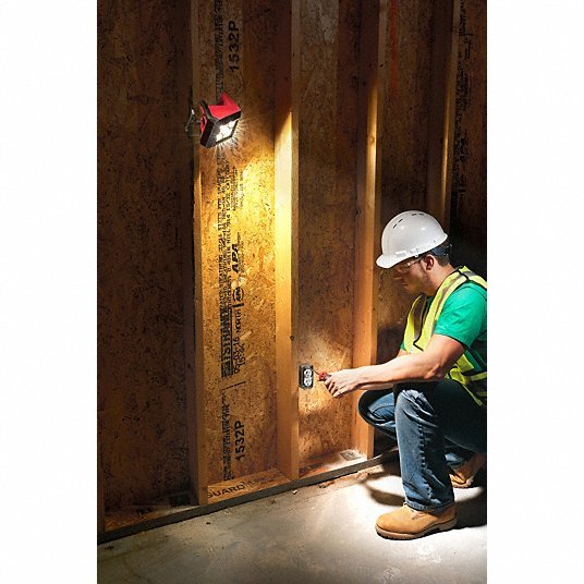 Milwaukee 2364-20 Work Light M12™, Work Light, 1,000 lm Max., 3 Modes, 5 3/4 in Max. Ht, 12V DC