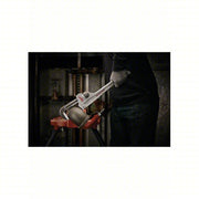Milwaukee 48-22-7218 Pipe Wrench: Aluminum, 2 1/2 in Jaw Capacity, Serrated, 18 in Overall Lg, Ergonomic