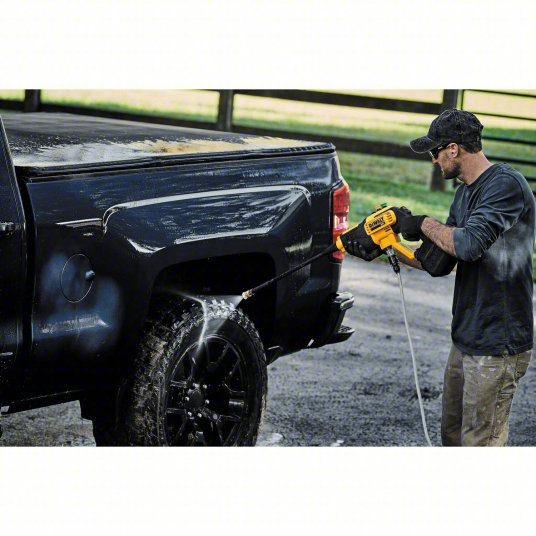 Dewalt DCPW550P1 Cordless Pressure Washer Kit Medium Duty, Hand Held, 550 psi, 1 gpm Flow Rate, 20 V Volt