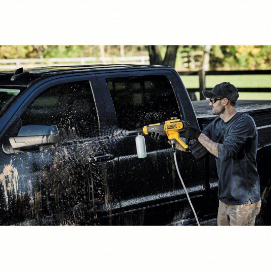 Dewalt DCPW550P1 Cordless Pressure Washer Kit Medium Duty, Hand Held, 550 psi, 1 gpm Flow Rate, 20 V Volt