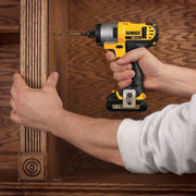 DeWalt DCF815S2 Impact Driver 950 in-lb Max. Torque, 2,450 RPM Free Speed, 3,400 Impacts per Minute, (2) 1.3 Ah